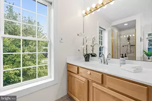 9903 Burke Station Ct, Fairfax, VA 22032 - Photo 39