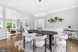 9903 Burke Station Ct, Fairfax, VA 22032 - Photo 15