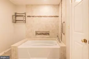 10322 Dunn Meadow Rd, Vienna, VA 22182 - Photo 29