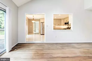 10322 Dunn Meadow Rd, Vienna, VA 22182 - Photo 23
