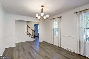 9012 Penn Manor Ct, Springfield, VA 22153 - Photo 15