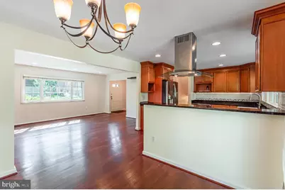 519 Woodland Court NW, Vienna, VA 22180 - Photo 7