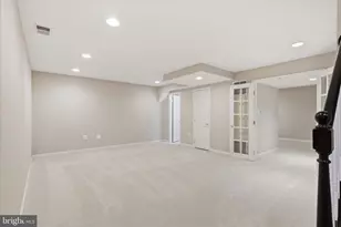 3801 Wheatgrain Ln, Fairfax, VA 22033 - Photo 35