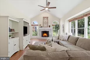 3801 Wheatgrain Ln, Fairfax, VA 22033 - Photo 19