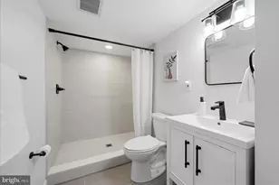 2916 Brook Dr, Falls Church, VA 22042 - Photo 37
