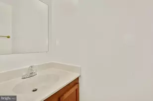 11951 Sentinel Point Ct, Reston, VA 20191 - Photo 19