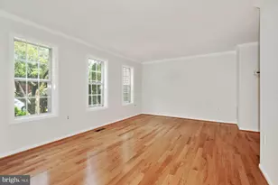 11951 Sentinel Point Ct, Reston, VA 20191 - Photo 3
