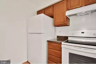 11951 Sentinel Point Court, Reston, VA 20191 - Photo 9