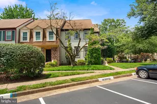 11951 Sentinel Point Ct, Reston, VA 20191 - Photo 1