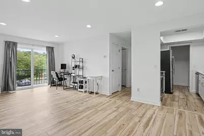 14800 Rydell Road #201, Centreville, VA 20121 - Photo 3