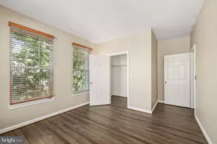 11397 Aristotle Dr, Fairfax, VA 22030 - Photo 13