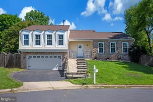 14404 Haystack Ct, Centreville, VA 20120 - Photo 3