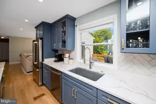 14404 Haystack Ct, Centreville, VA 20120 - Photo 27