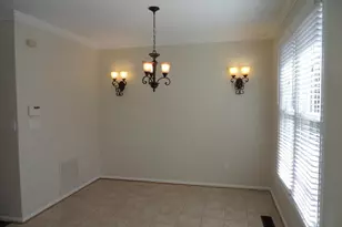 2254 Journet Dr, Dunn Loring, VA 22027 - Photo 15