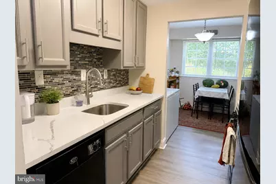 7094 Spring Garden Drive #TL2, Springfield, VA 22150 - Photo 5