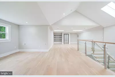 9908 Blake Lane, Oakton, VA 22124 - Photo 11