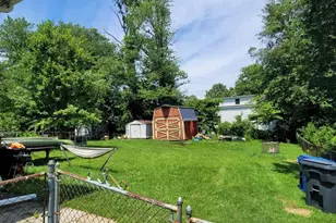 6116 Munson Hill Rd, Falls Church, VA 22044 - Photo 3