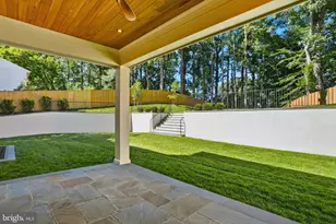5840 Hilldon St, McLean, VA 22101 - Photo 31