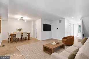 5872 Kara Pl, Burke, VA 22015 - Photo 7