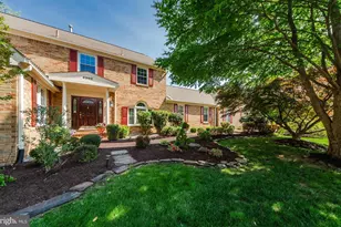 6200 Homespun Ln, Falls Church, VA 22044 - Photo 5