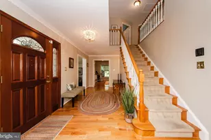 6200 Homespun Ln, Falls Church, VA 22044 - Photo 9
