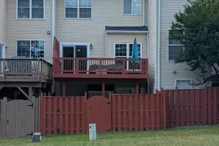 5181 Ballycastle Cir, Alexandria, VA 22315 - Photo 3