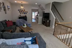 5181 Ballycastle Cir, Alexandria, VA 22315 - Photo 11