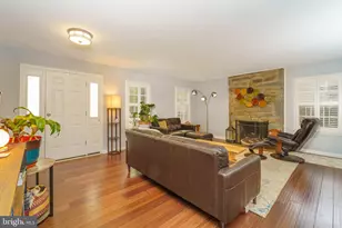 6224 Capella Ave, Burke, VA 22015 - Photo 3