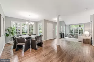11634 Springhouse Pl, Reston, VA 20194 - Photo 21