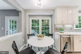 11634 Springhouse Pl, Reston, VA 20194 - Photo 15