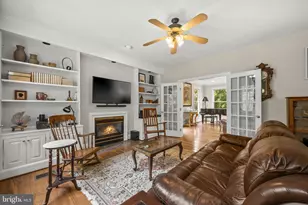 2752 St Elliott Ct, Alexandria, VA 22306 - Photo 17
