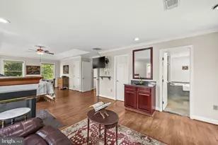 2752 St Elliott Ct, Alexandria, VA 22306 - Photo 47