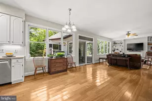 2752 St Elliott Ct, Alexandria, VA 22306 - Photo 25