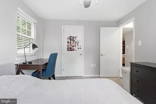 6812 Lamp Post Ln, Alexandria, VA 22306 - Photo 31