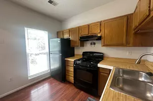 7223 Parson's Ct, Alexandria, VA 22306 - Photo 3