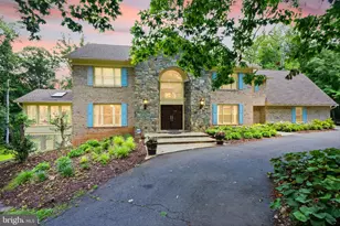 431 Olympia Way, Great Falls, VA 22066 - Photo 1