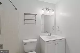 5706 Oak Apple Ct, Burke, VA 22015 - Photo 39