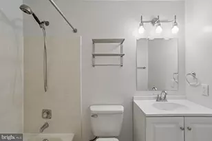 5706 Oak Apple Ct, Burke, VA 22015 - Photo 41