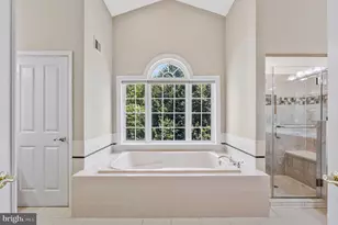 2819 Morada Ct, Vienna, VA 22180 - Photo 35