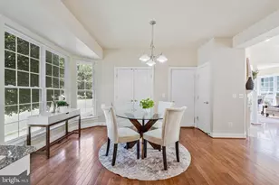2819 Morada Ct, Vienna, VA 22180 - Photo 23