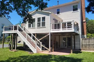 13805 Valley Country Dr, Chantilly, VA 20151 - Photo 13