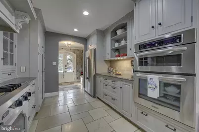 6407 Olmi Landrith Drive, Alexandria, VA 22307 - Photo 5