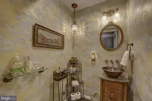 6407 Olmi Landrith Dr, Alexandria, VA 22307 - Photo 29