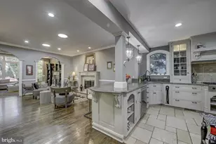 6407 Olmi Landrith Dr, Alexandria, VA 22307 - Photo 7
