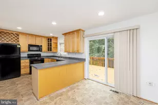 3334 Stone Heather Ct, Herndon, VA 20171 - Photo 11