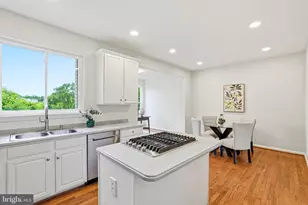 12972 Park Crescent Cir, Herndon, VA 20171 - Photo 23