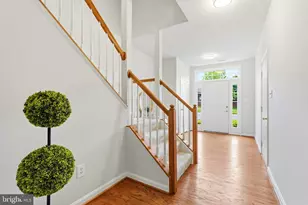 12972 Park Crescent Cir, Herndon, VA 20171 - Photo 3
