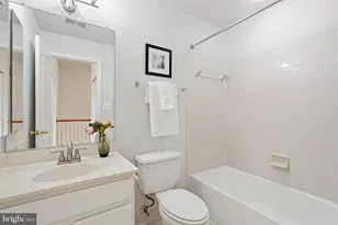 12972 Park Crescent Cir, Herndon, VA 20171 - Photo 59