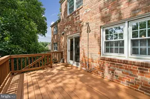 3322 Spring Ln, Falls Church, VA 22041 - Photo 5