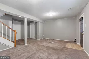 8164 Curving Creek Ct, Springfield, VA 22153 - Photo 25